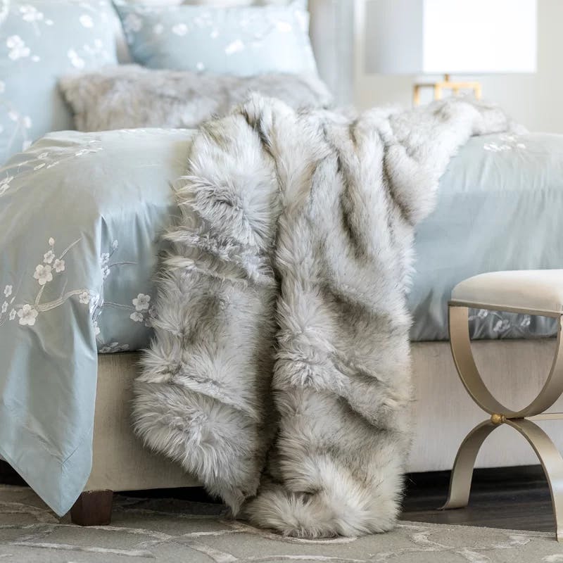 Luxurious Silver Faux Fur Throw Blanket 42" x 98"
