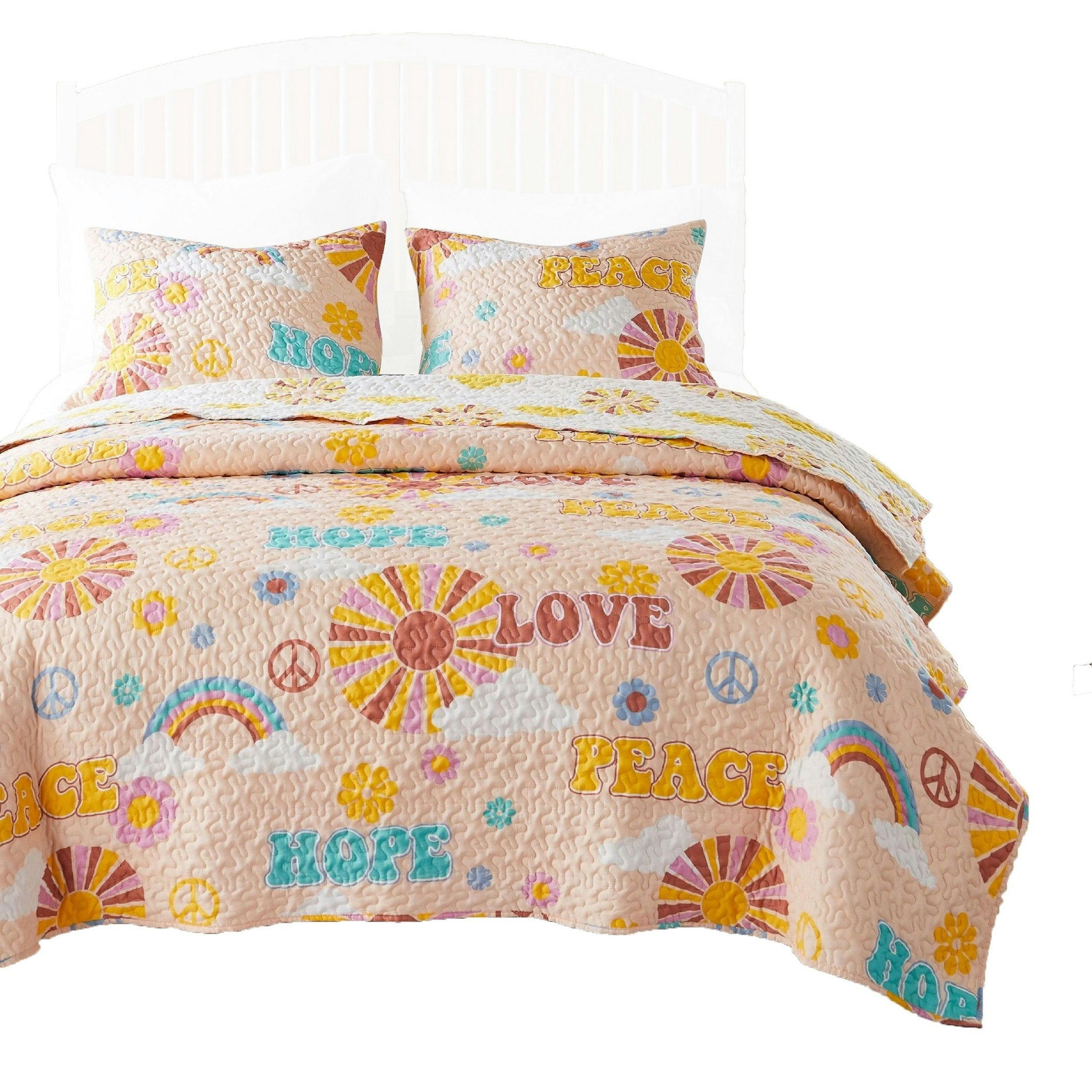 Country Charm Beige Queen Quilt Set with Rainbows & Clouds Print