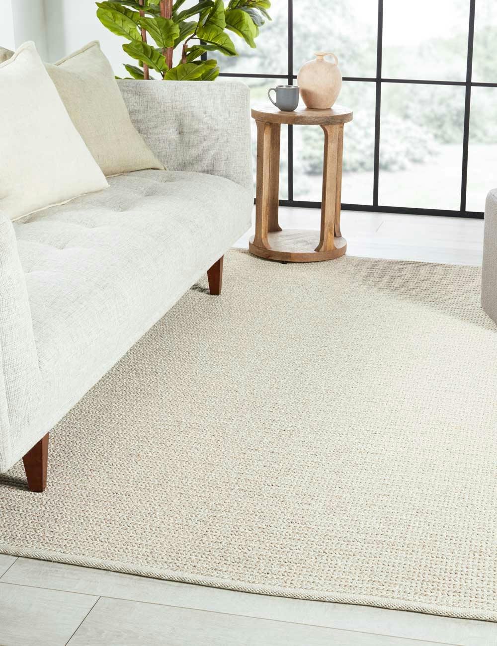 Ivory Bliss Braided 8' x 10' Handmade Reversible Synthetic Rug